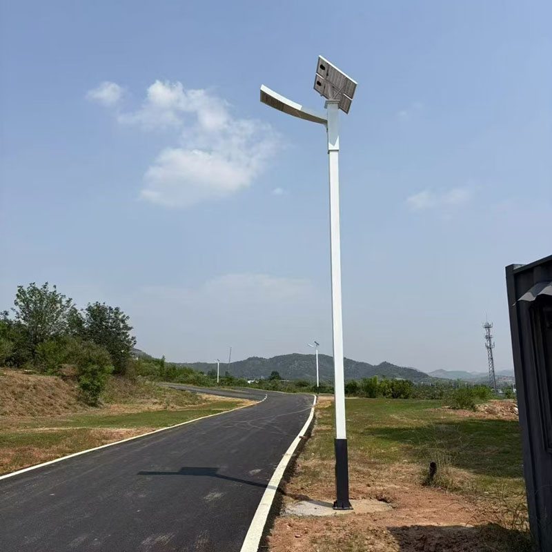 阿合奇公园太阳能路灯生产厂家