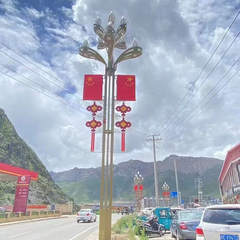 阿合奇抱箍太阳能路灯生产厂家