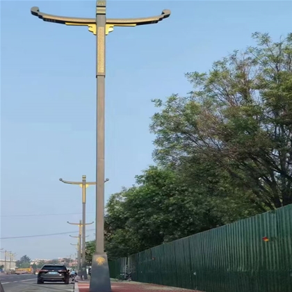 阿合奇一体化路灯安装