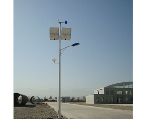 阿合奇100瓦太阳能路灯-LB-07