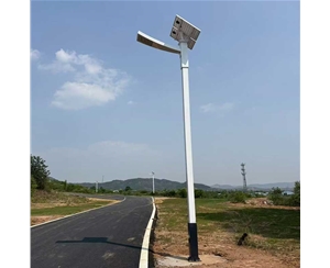 阿合奇太阳能一体化路灯厂家